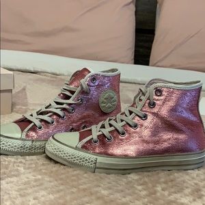 Converse hi tops